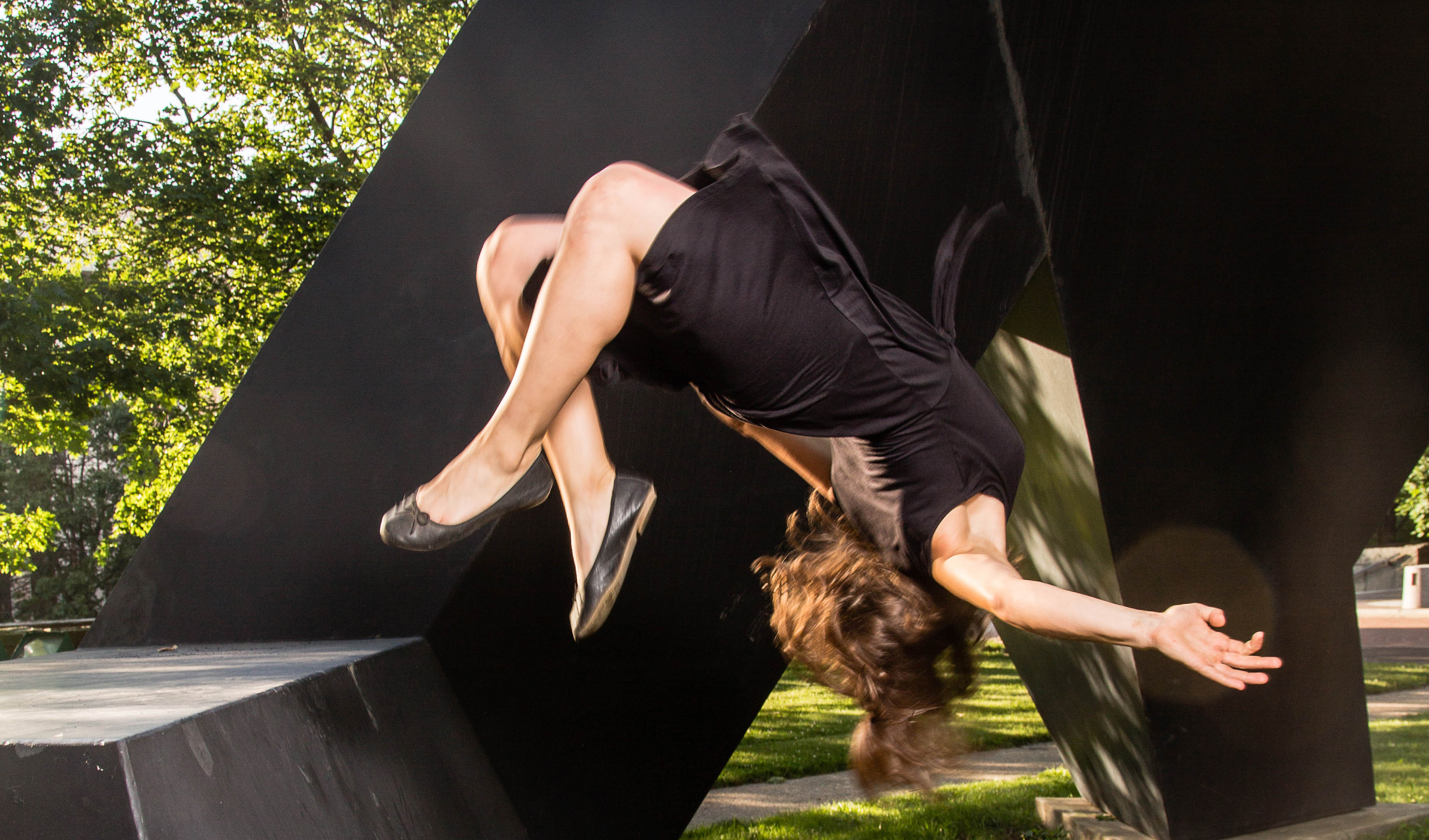 Dressy wall flip